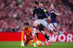 关于毕尔巴鄂竞技训练开放日；清晨造点机会引欢呼；国王杯在即；更衣室氛围转暖的信息