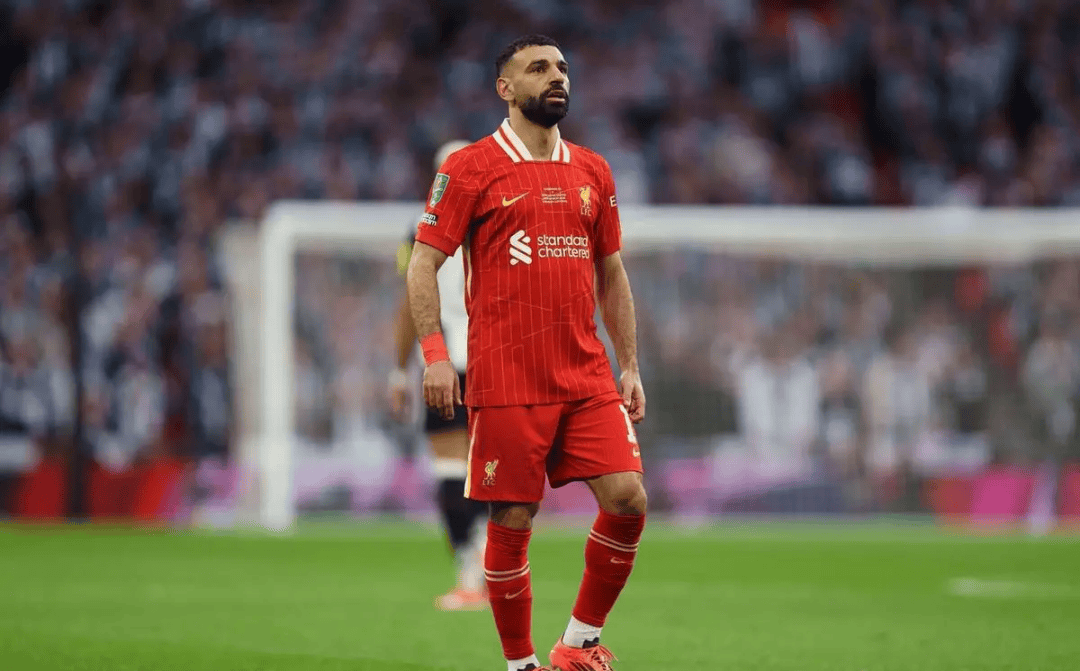 集结日欧篮联传出新动向，利物浦再遭质疑，管理层表态：引发热议，轮换策略成焦点的简单介绍